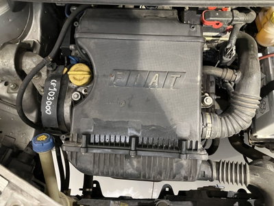 Fiat Idea 1.4 16V Dynamic (19)