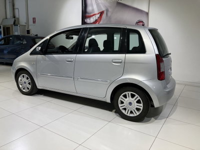 Fiat Idea 1.4 16V Dynamic (4)