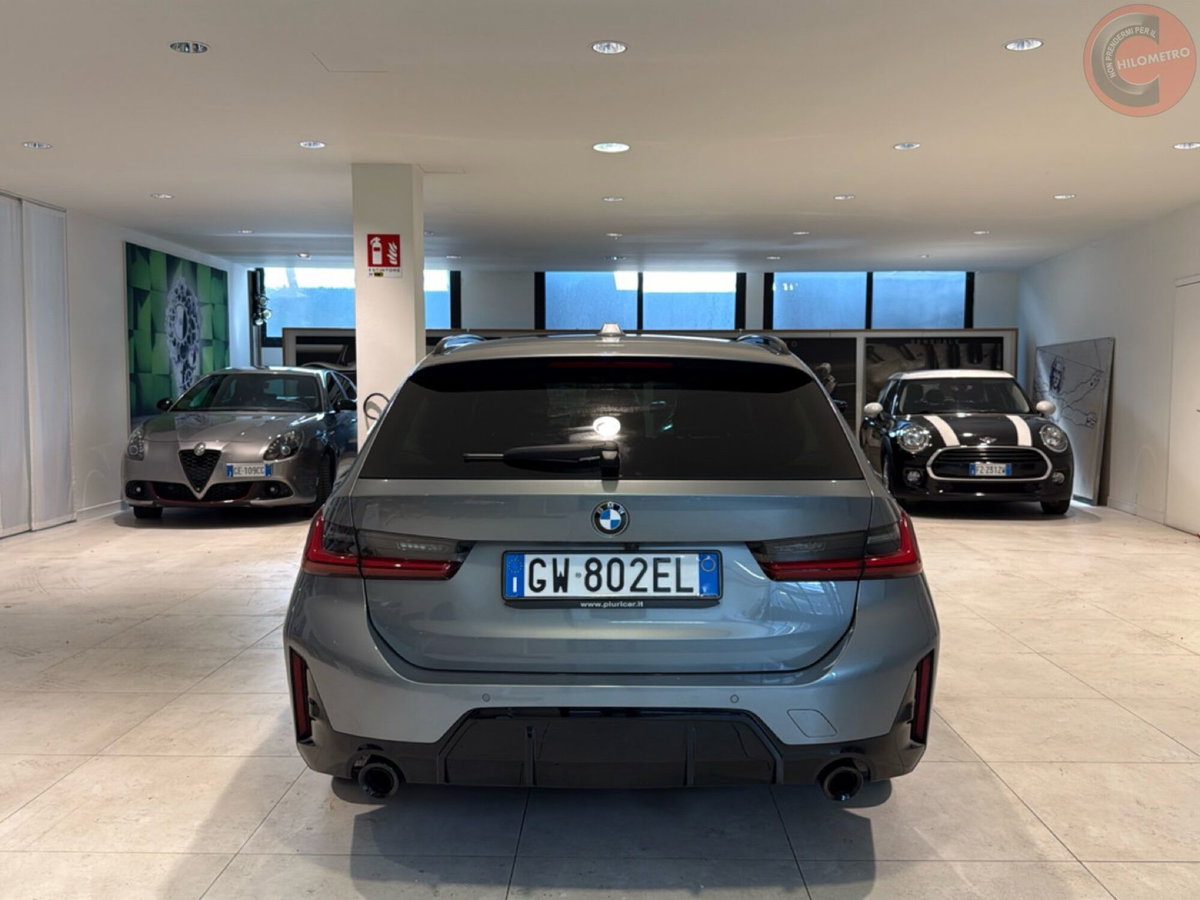 BMW Serie 3 Touring 330d  mhev 48V xdrive MSport auto (16)