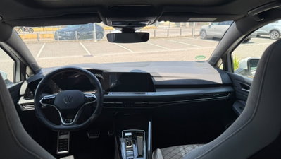 Volkswagen Golf 1.5 eTSI 150 CV EVO ACT DSG R-Line (11)