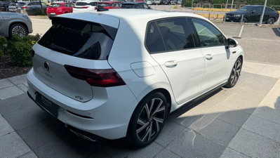 Volkswagen Golf 1.5 eTSI 150 CV EVO ACT DSG R-Line (4)