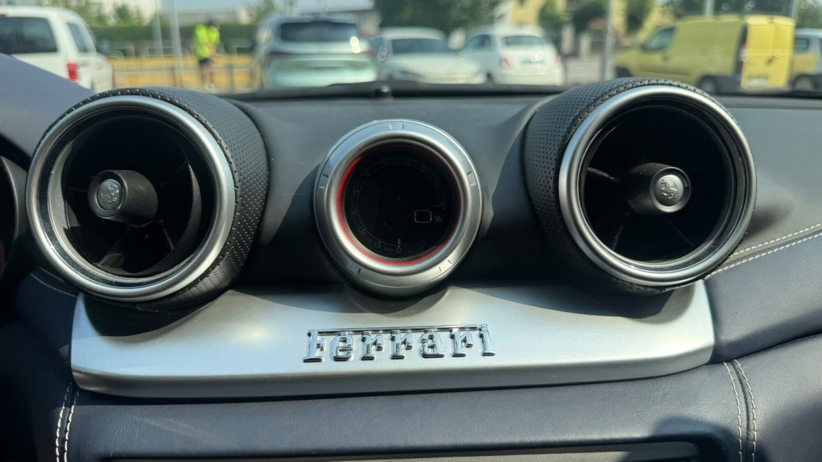 Ferrari California Spider California T DCT (12)