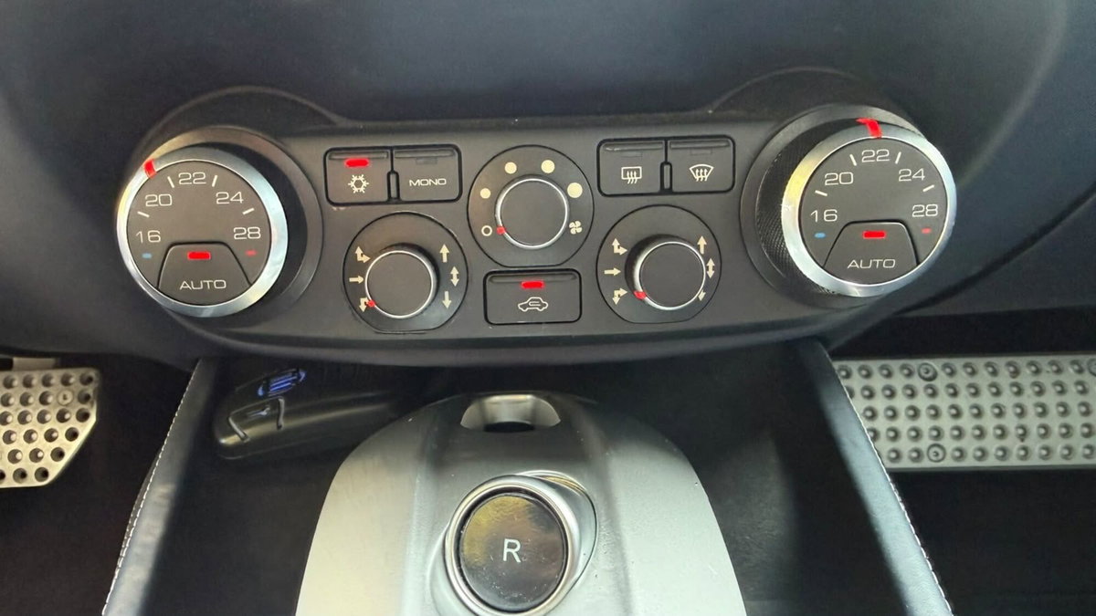 Ferrari California Spider California T DCT (14)