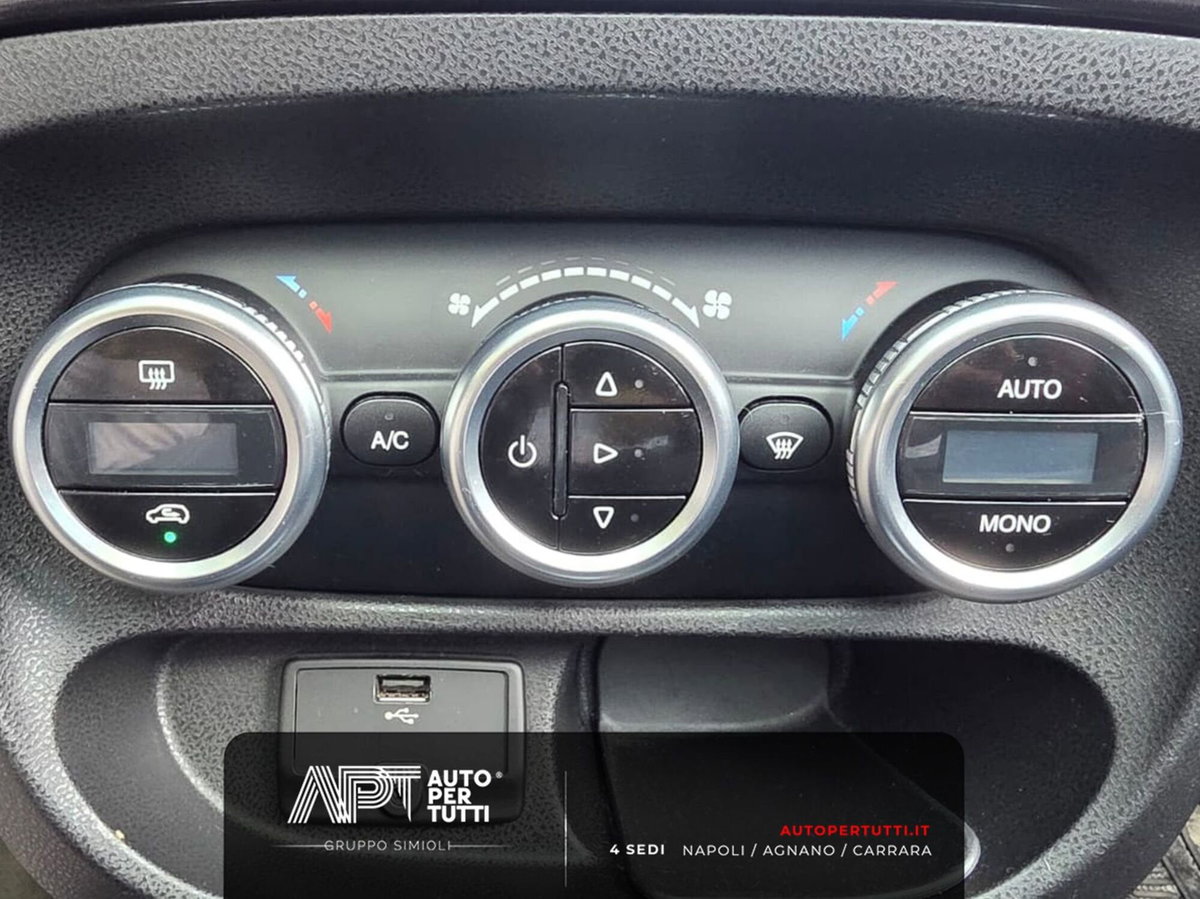 Fiat 500L 1.3 Multijet 85 CV Trekking (8)