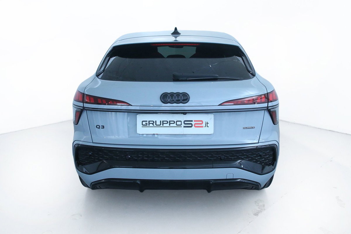 Audi Q3 Sportback 2.0 tfsi S line edition quattro 204cv s-tronic (5)