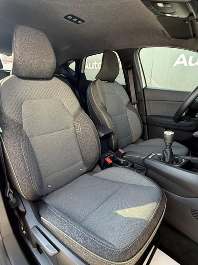 Renault Captur 1.0 eco-g Techno 100cv (9)
