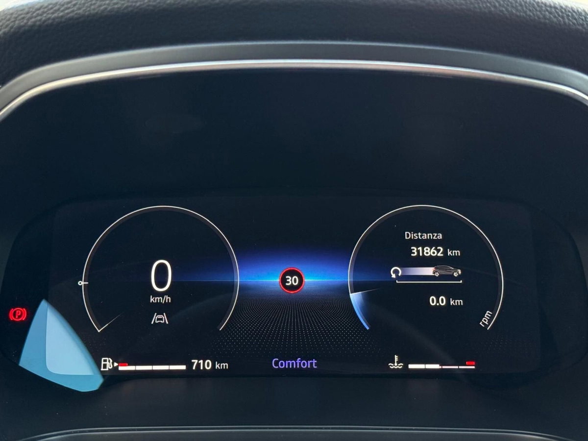 Renault Captur 1.0 eco-g Techno 100cv (11)