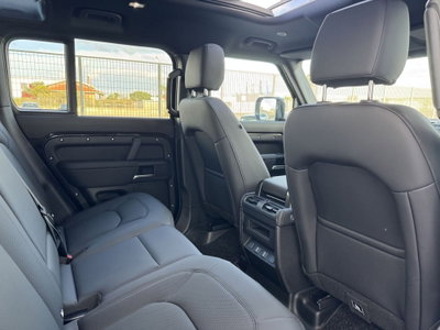 Land Rover Defender 110 3.0d mhev X-Dynamic SE awd 250cv auto 7p.ti (18)