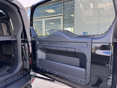 Land Rover Defender 110 3.0d mhev X-Dynamic SE awd 250cv auto 7p.ti (20)