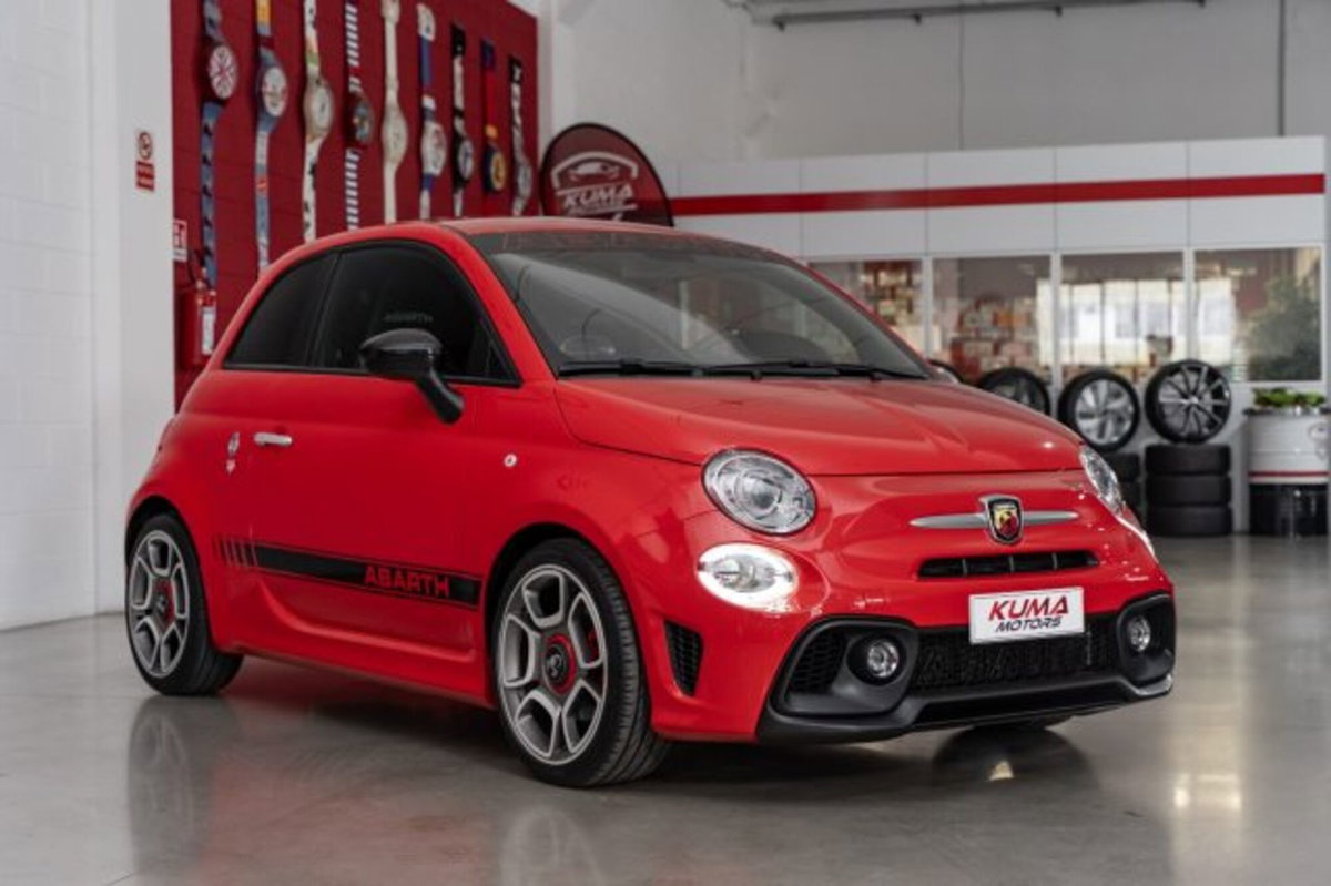 Abarth 595 595 1.4 Turbo T-Jet 165 CV Turismo (14)