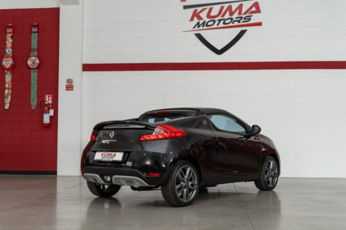 Renault Wind 1.2 TCE 100CV Blizzard (19)