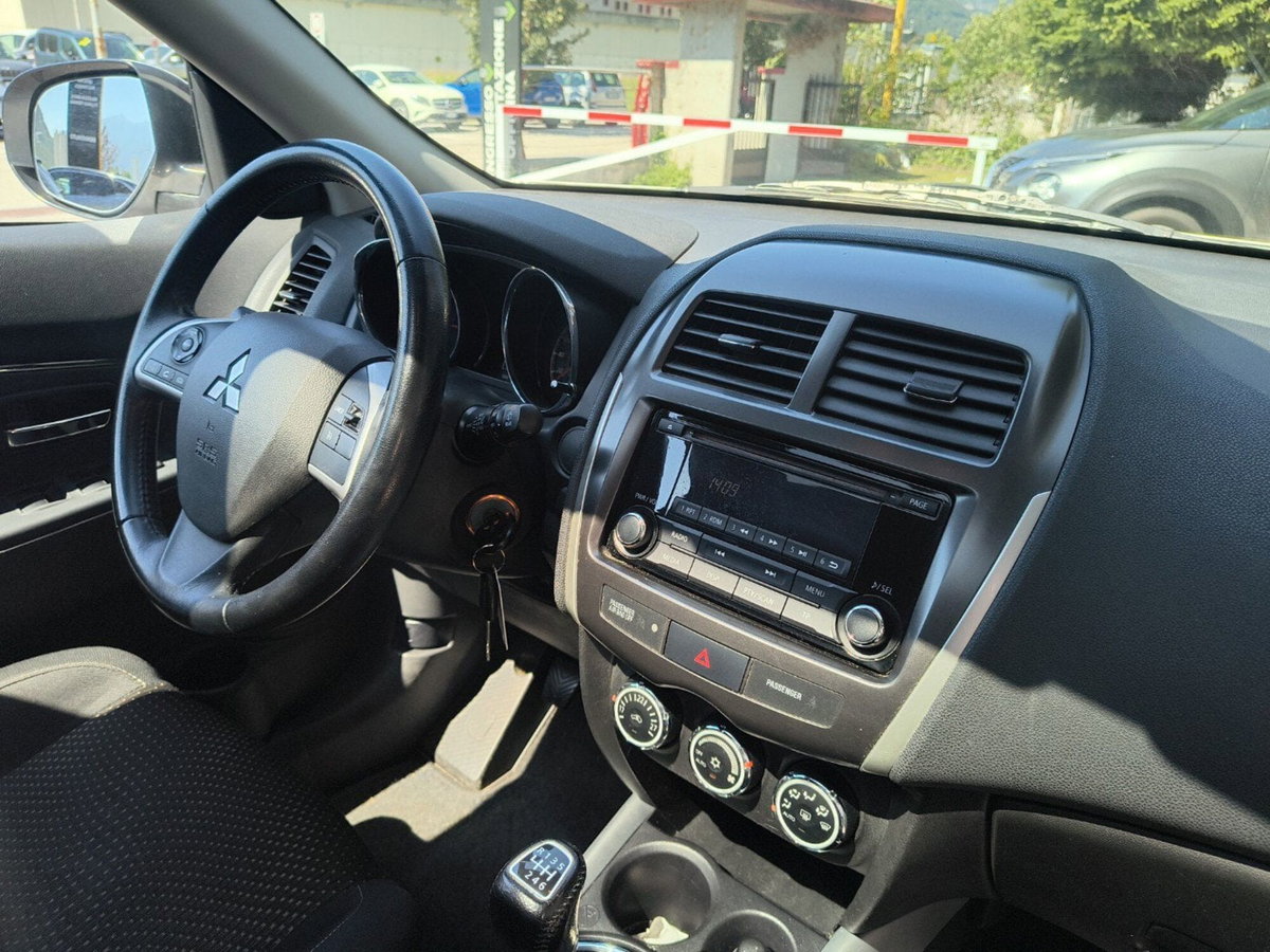 Mitsubishi ASX 1.8 DI-D 150 CV 4WD Intense ClearTec Panoramic (13)