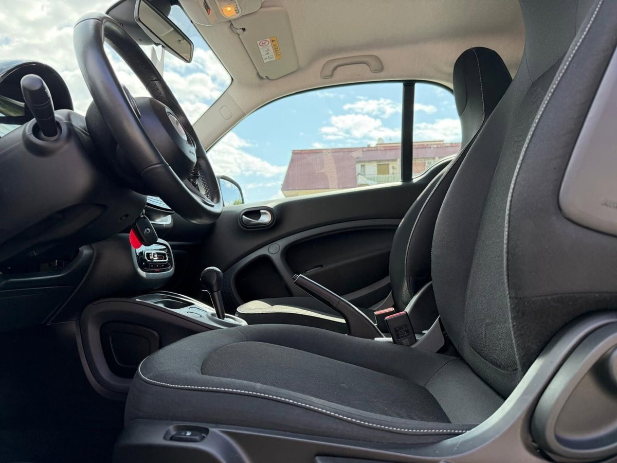 smart Fortwo 70 1.0 twinamic Youngster (13)