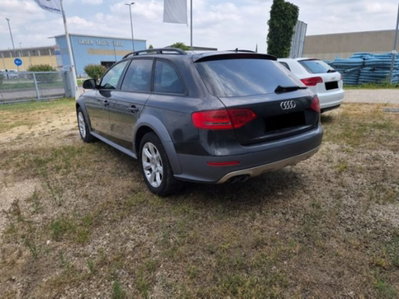 Audi A4 Allroad 2.0 TDI 143 CV F.AP. (2)