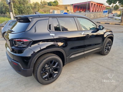 Jeep Avenger 1.2 turbo e-hybrid mhev Black Edition fwd 110cv edct6 (5)