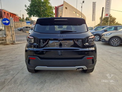 Jeep Avenger 1.2 turbo e-hybrid mhev Black Edition fwd 110cv edct6 (6)