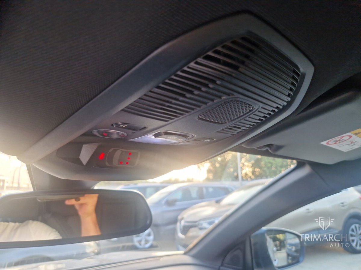 Peugeot 3008 BlueHDi 130 S&S EAT8 Allure Pack (17)