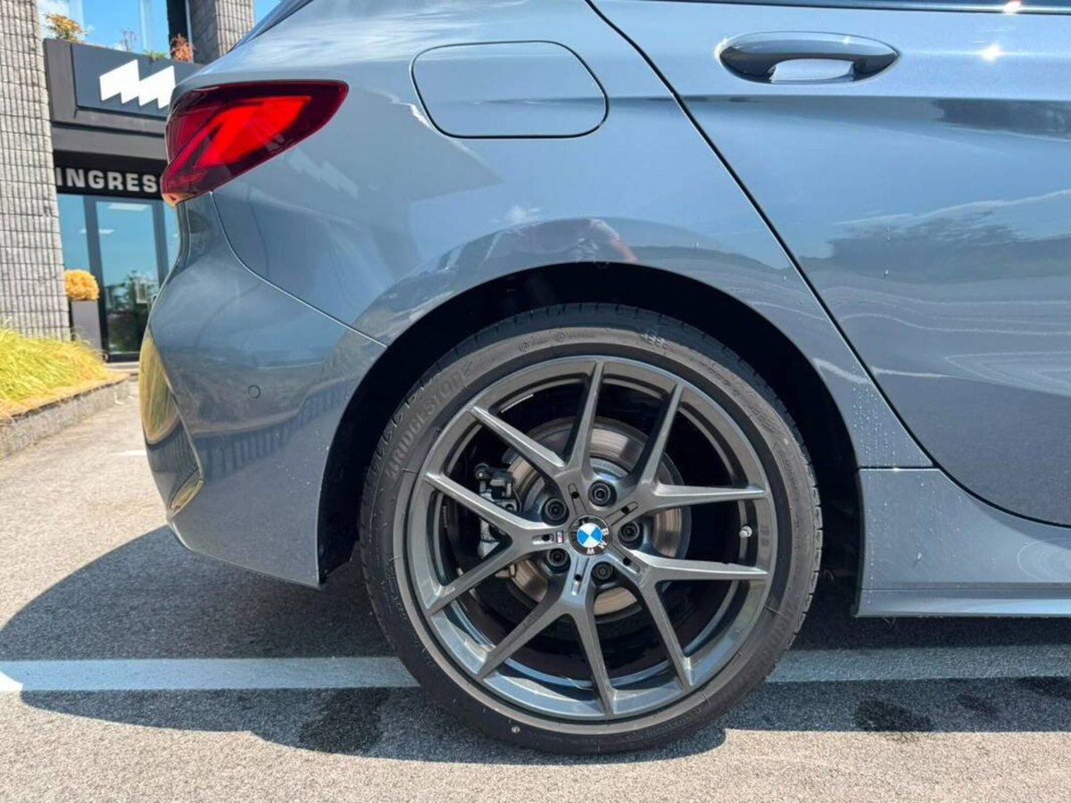 BMW Serie 1 5p. 116d 5p. Msport (12)