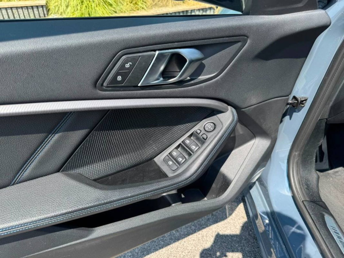 BMW Serie 1 5p. 116d 5p. Msport (7)