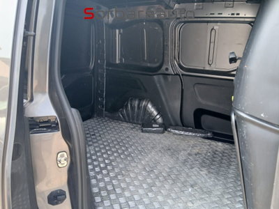 Peugeot Partner Furgone M 1.5 diesel 130cv S&S (14)