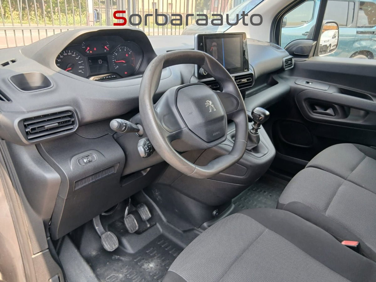 Peugeot Partner Furgone M 1.5 diesel 130cv S&S (17)