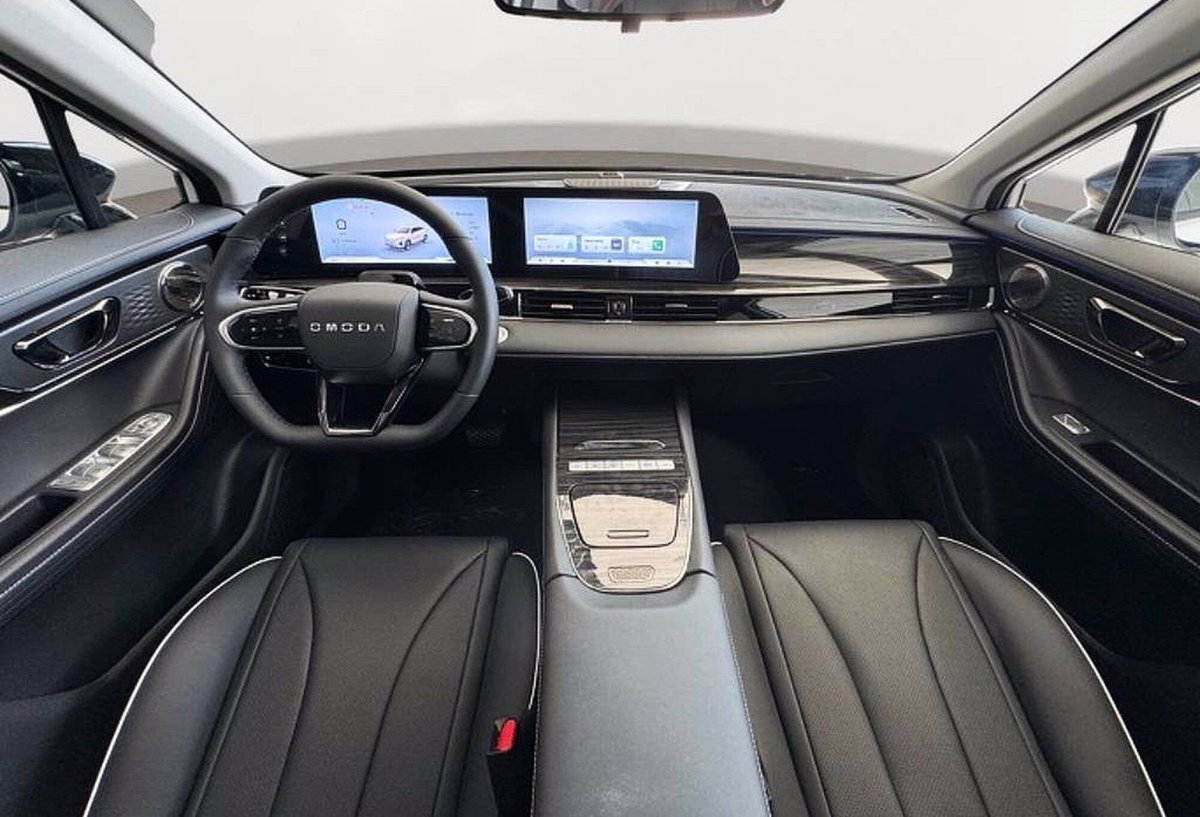 Omoda Omoda 5 SHS-H 1.5 tgdi hev Premium auto (2)