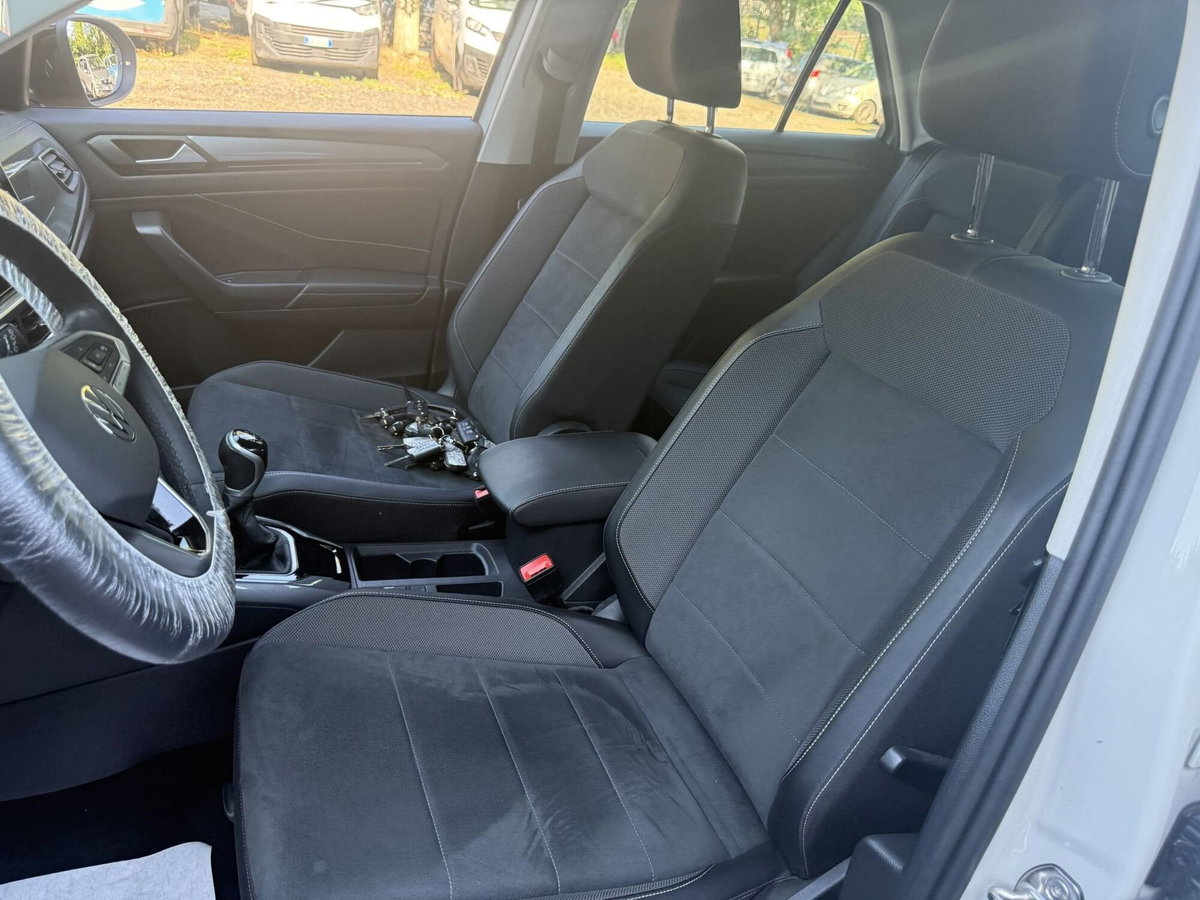 Volkswagen T-Roc 1.0 TSI Style (11)
