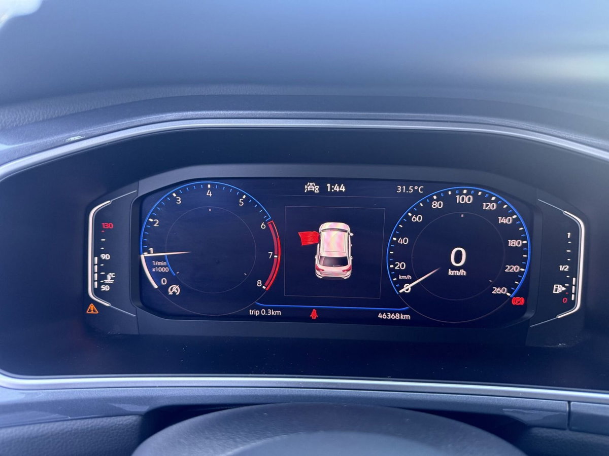 Volkswagen T-Roc 1.0 TSI Style (12)