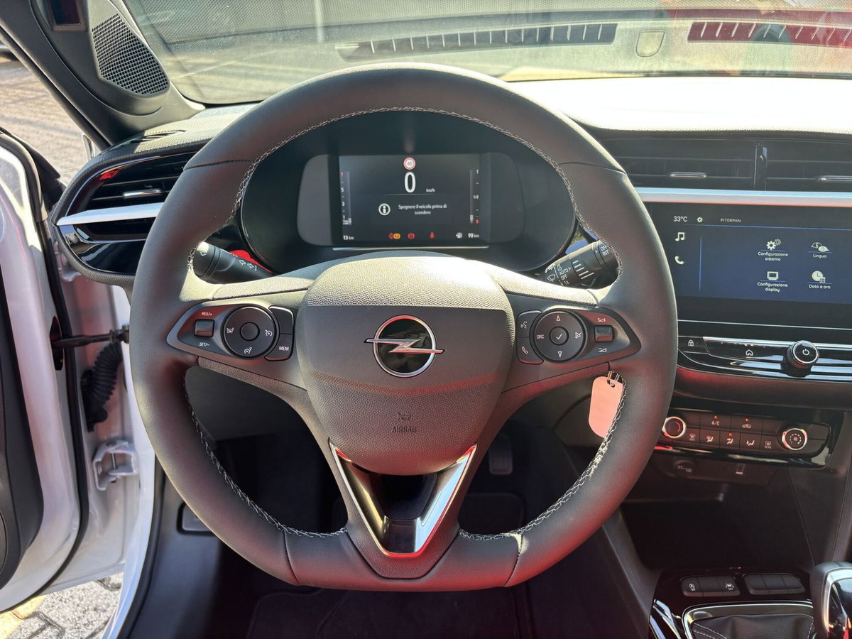 Opel Corsa 1.2 Yes s&s 100cv (12)