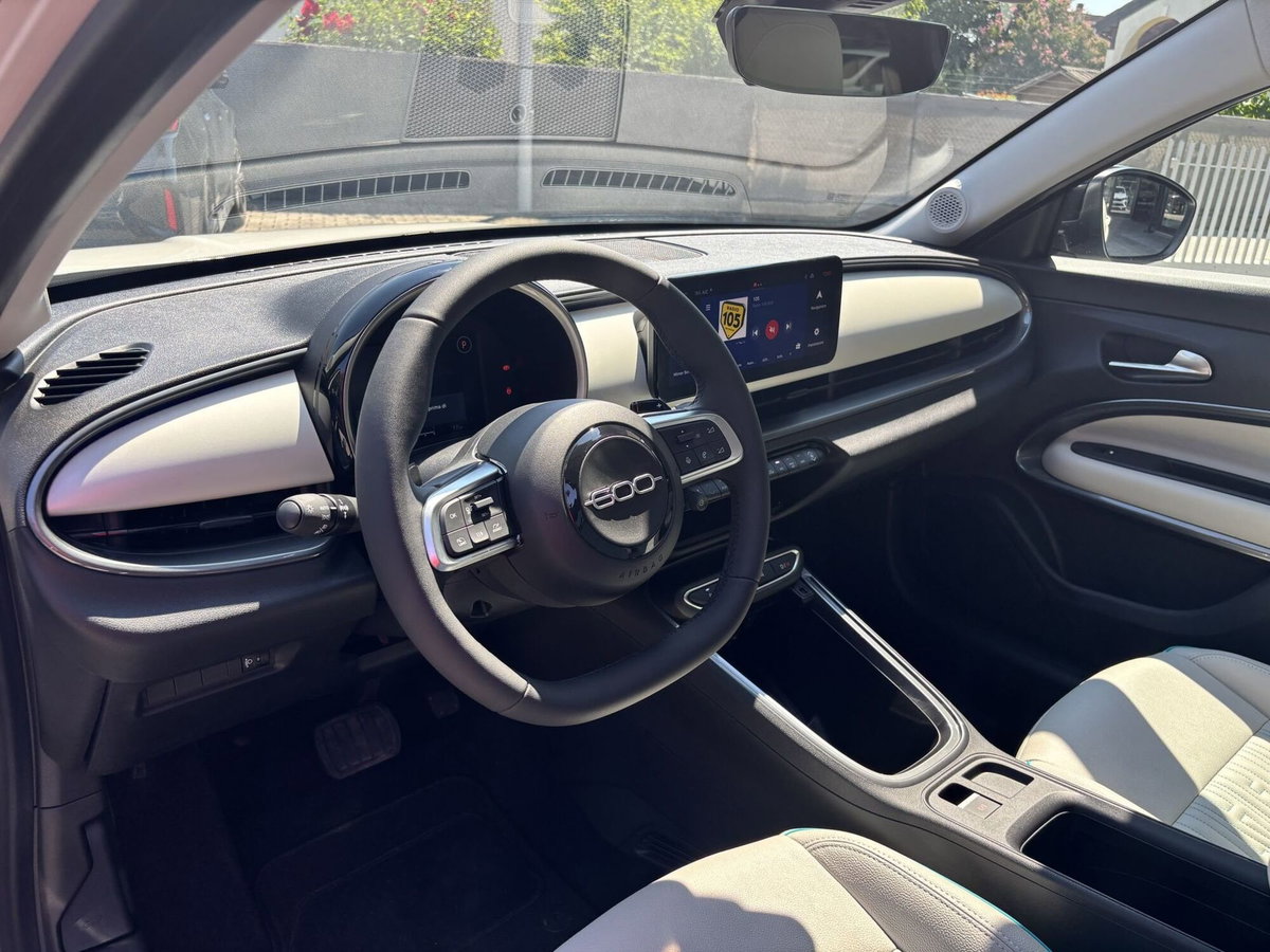 Fiat 600 1.2 hybrid La Prima 110cv auto (11)