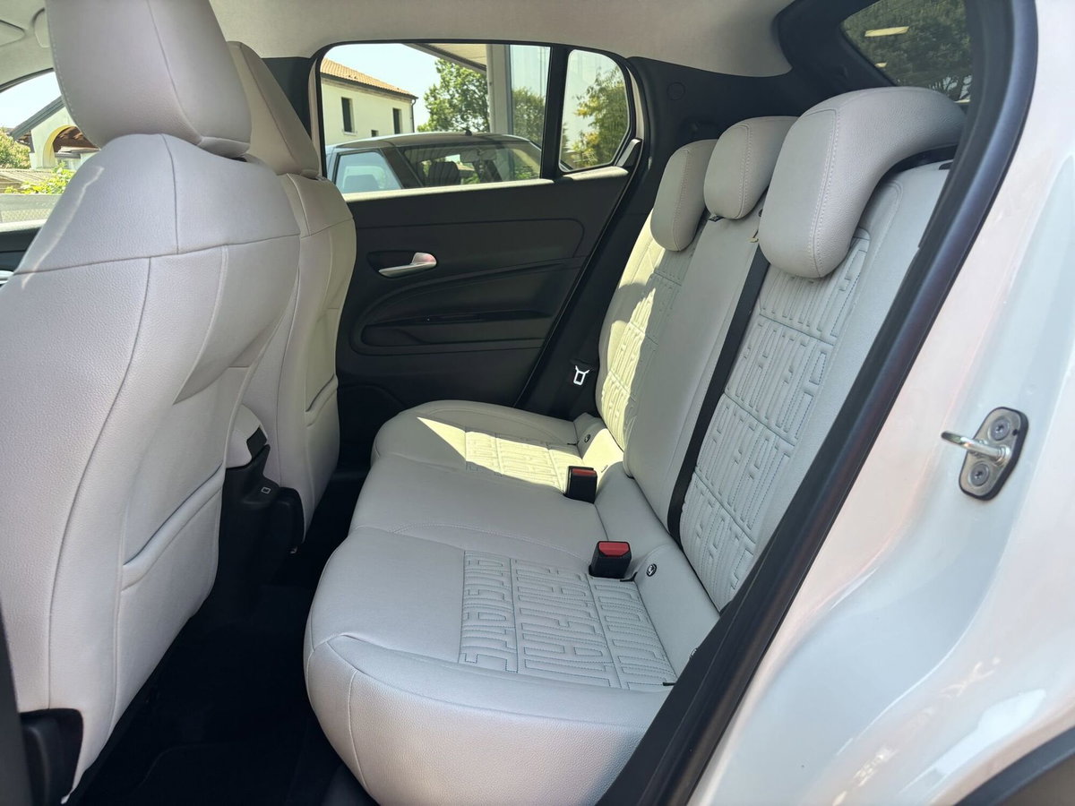 Fiat 600 1.2 hybrid La Prima 110cv auto (9)