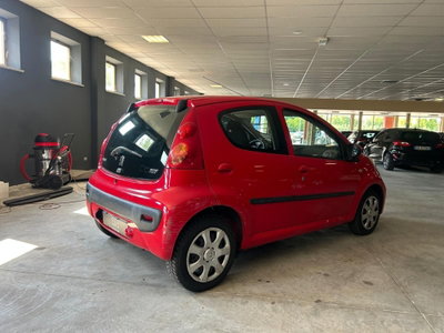 Peugeot 107 68CV 3p. Desir (2)