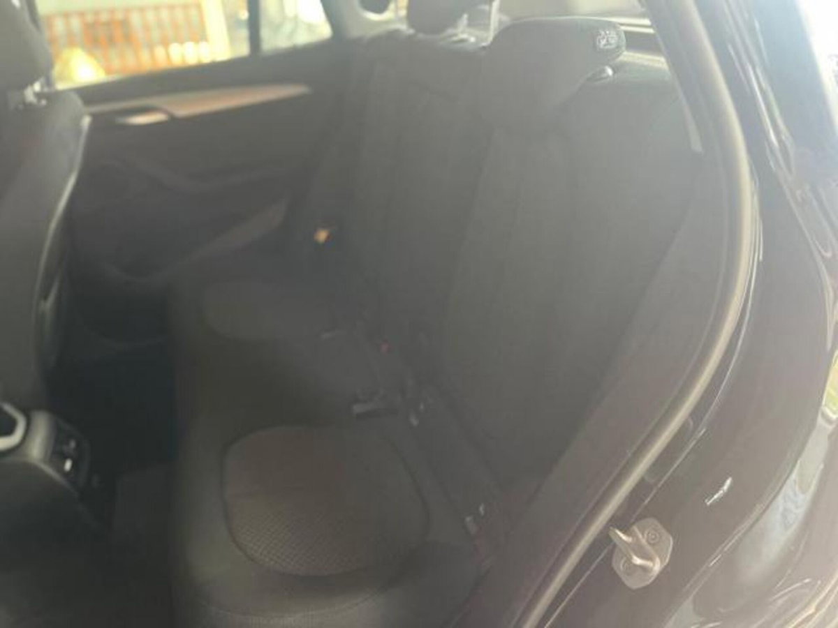 BMW X1 sDrive20d Business Advantage (5)