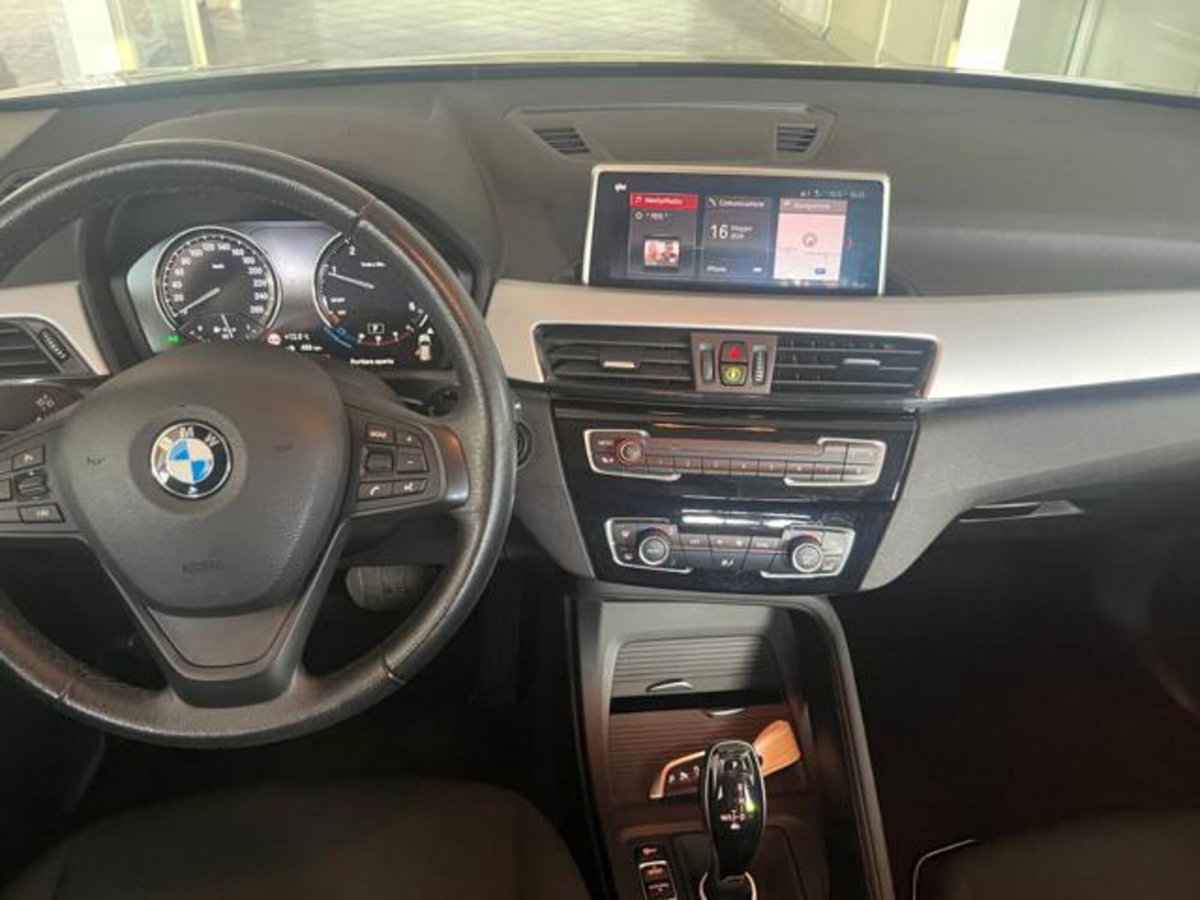 BMW X1 sDrive20d Business Advantage (6)