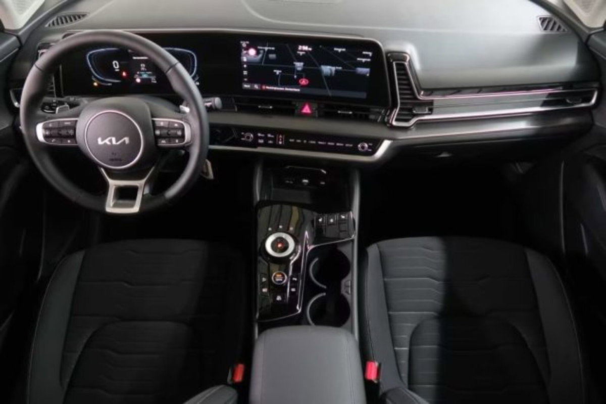 Kia Sportage 1.6 tgdi phev Business awd auto (14)