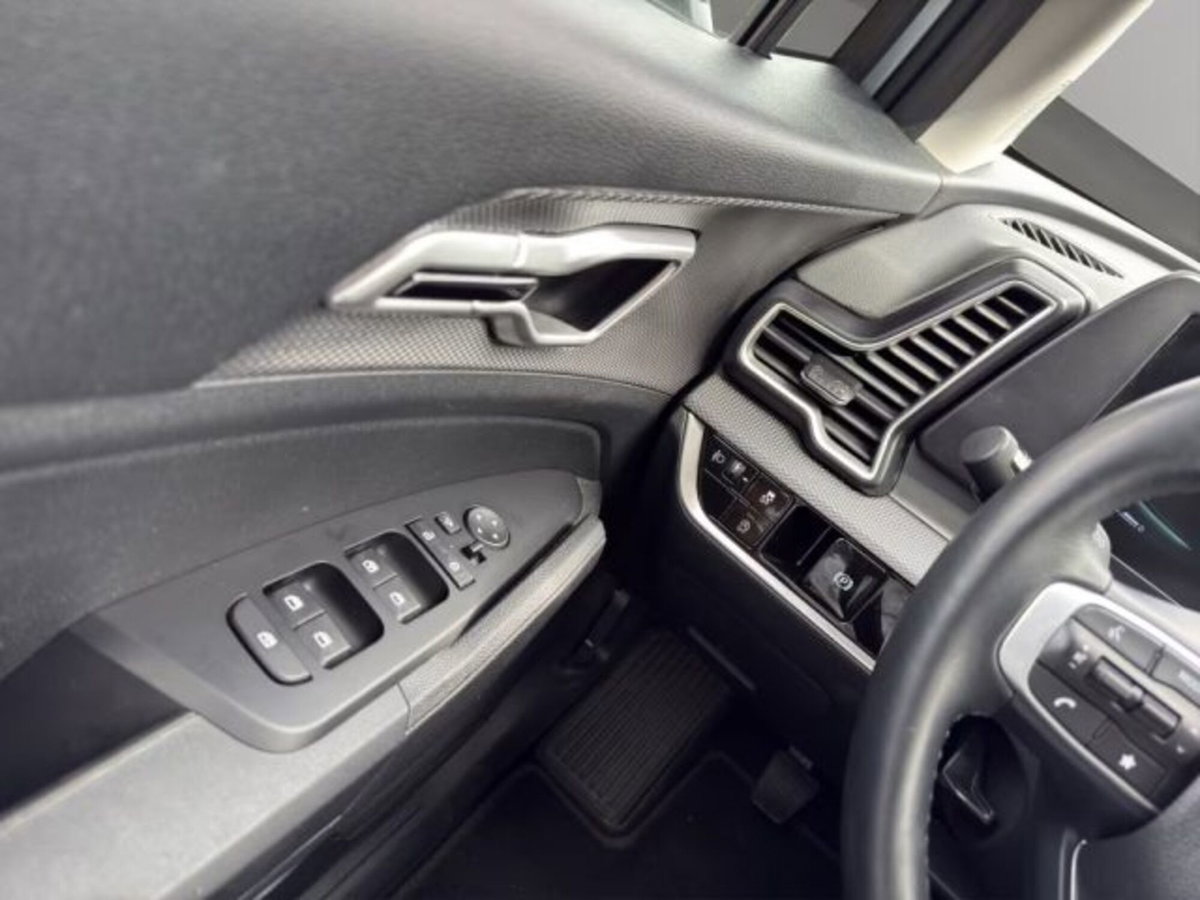 Kia Sportage 1.6 TGDi MHEV Style (11)