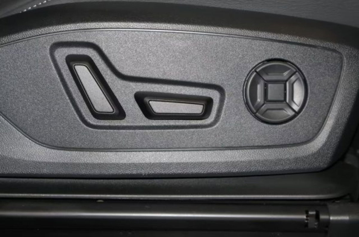 Audi Q3 Sportback 35 TDI quattro S tronic S line edition (20)