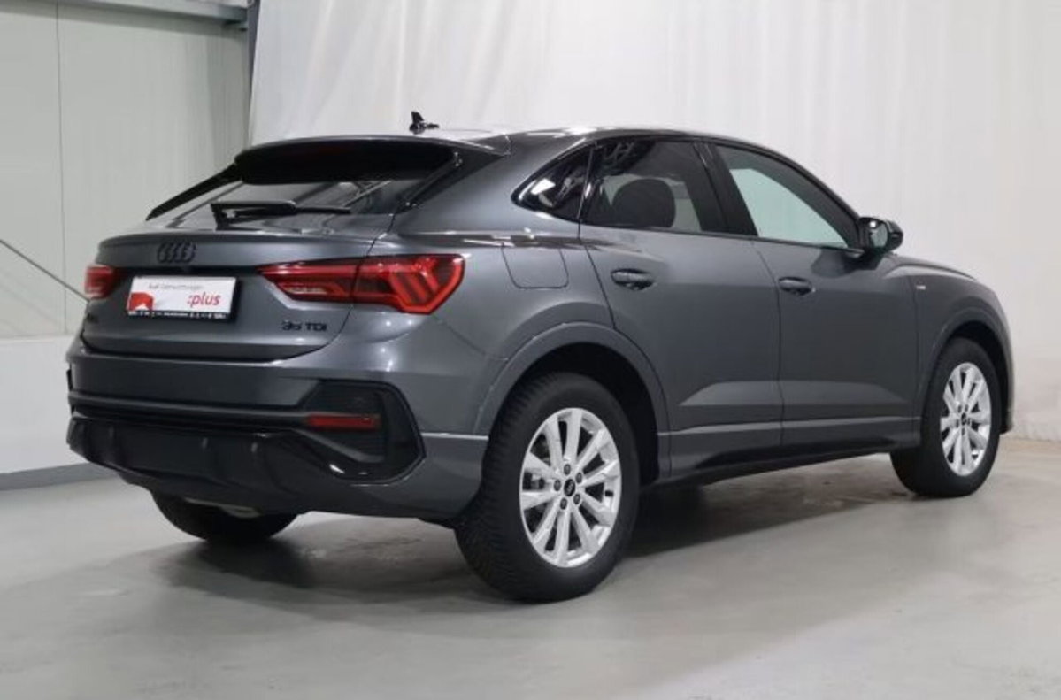 Audi Q3 Sportback 35 TDI quattro S tronic S line edition (4)