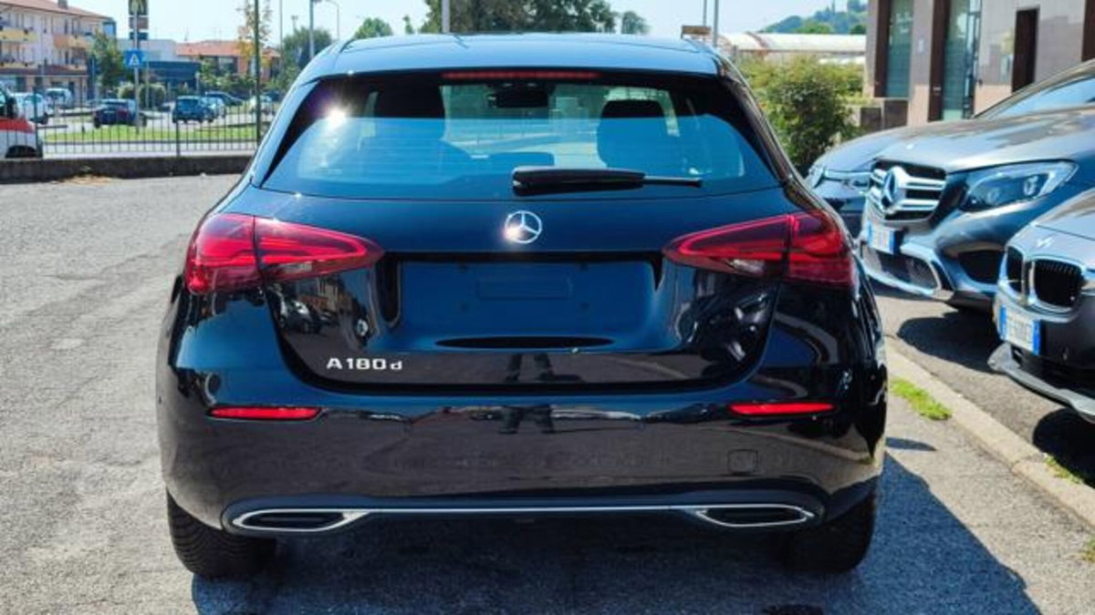 Mercedes-Benz Classe A 180 d Progressive Advanced Plus auto (4)