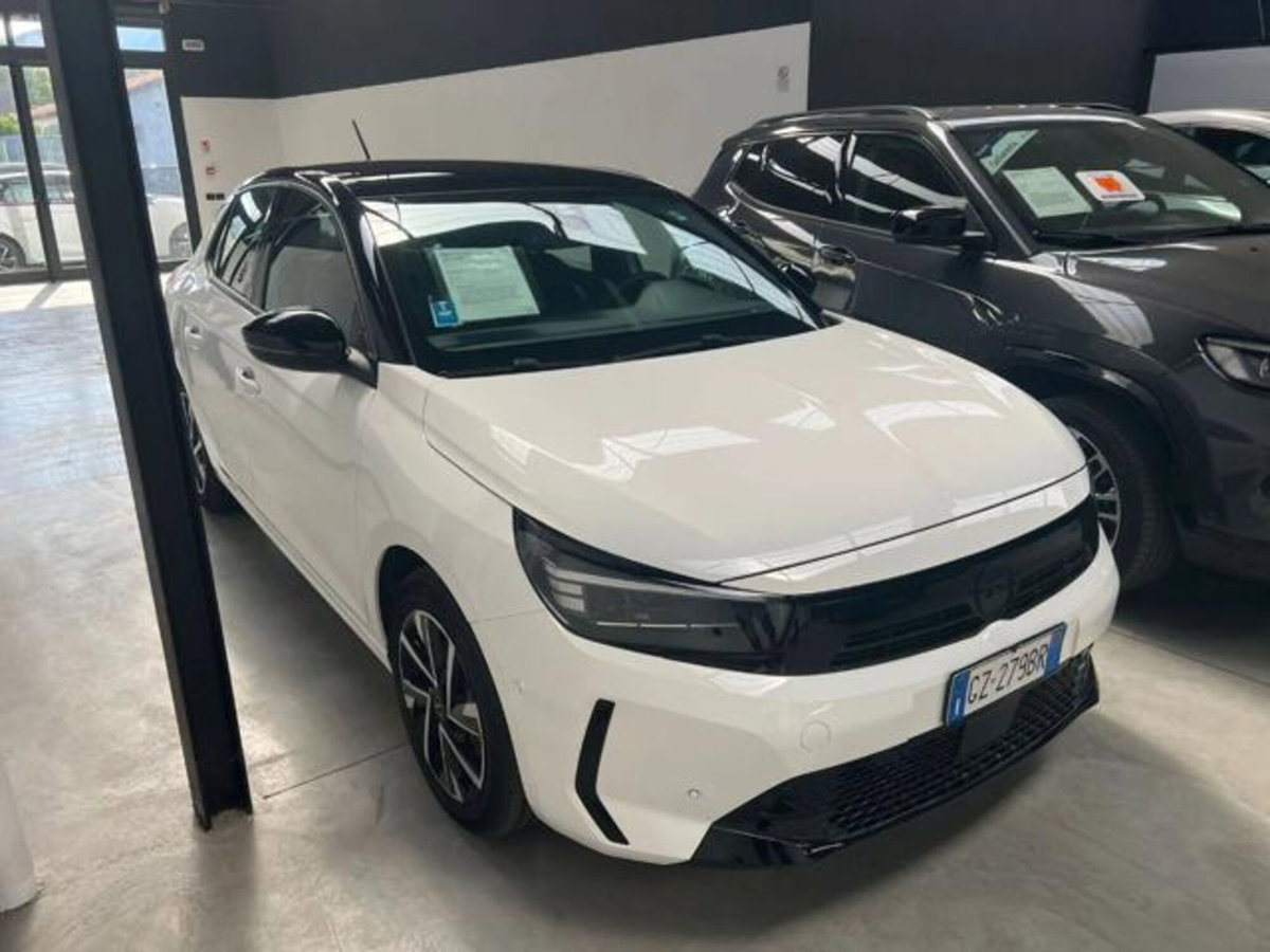 Opel Corsa 1.2 hybrid GS 100cv dct6 (3)