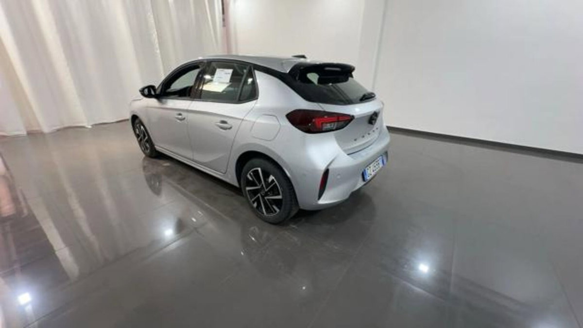 Opel Corsa 1.2 100 CV GS Line (3)