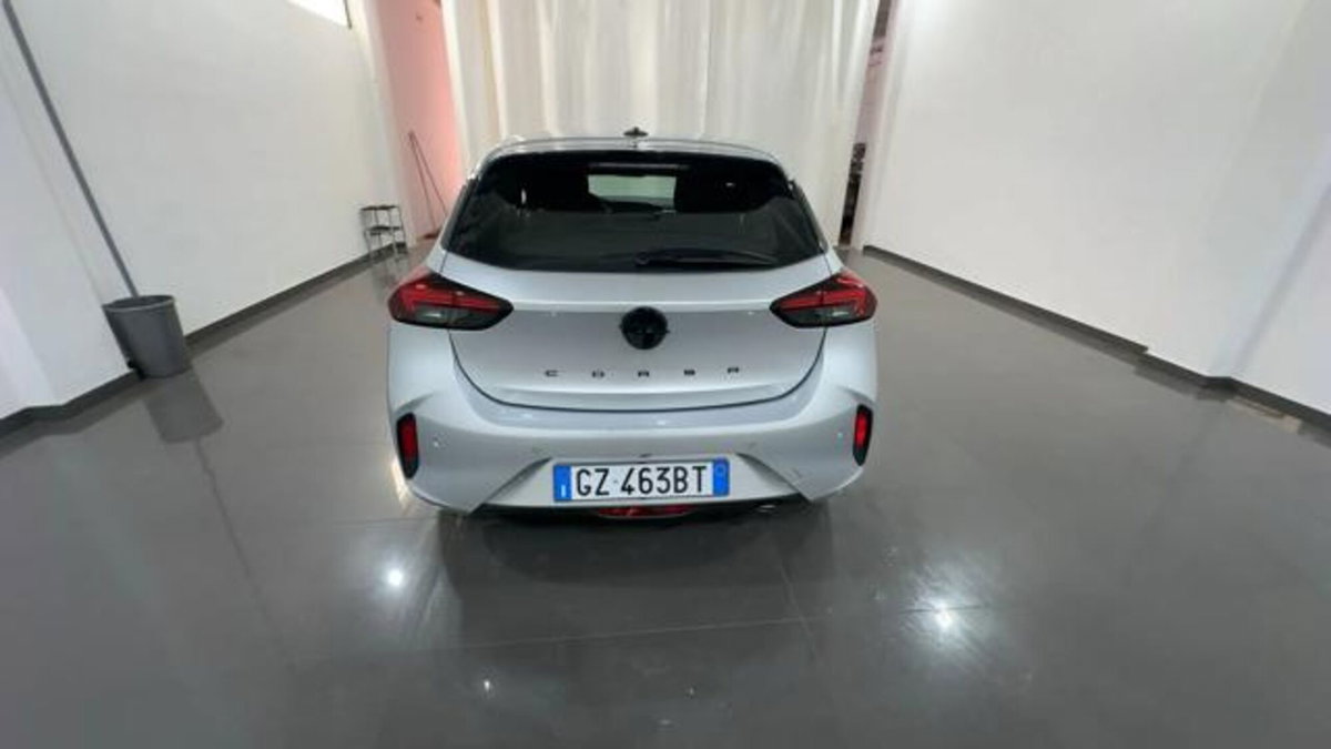 Opel Corsa 1.2 100 CV GS Line (5)