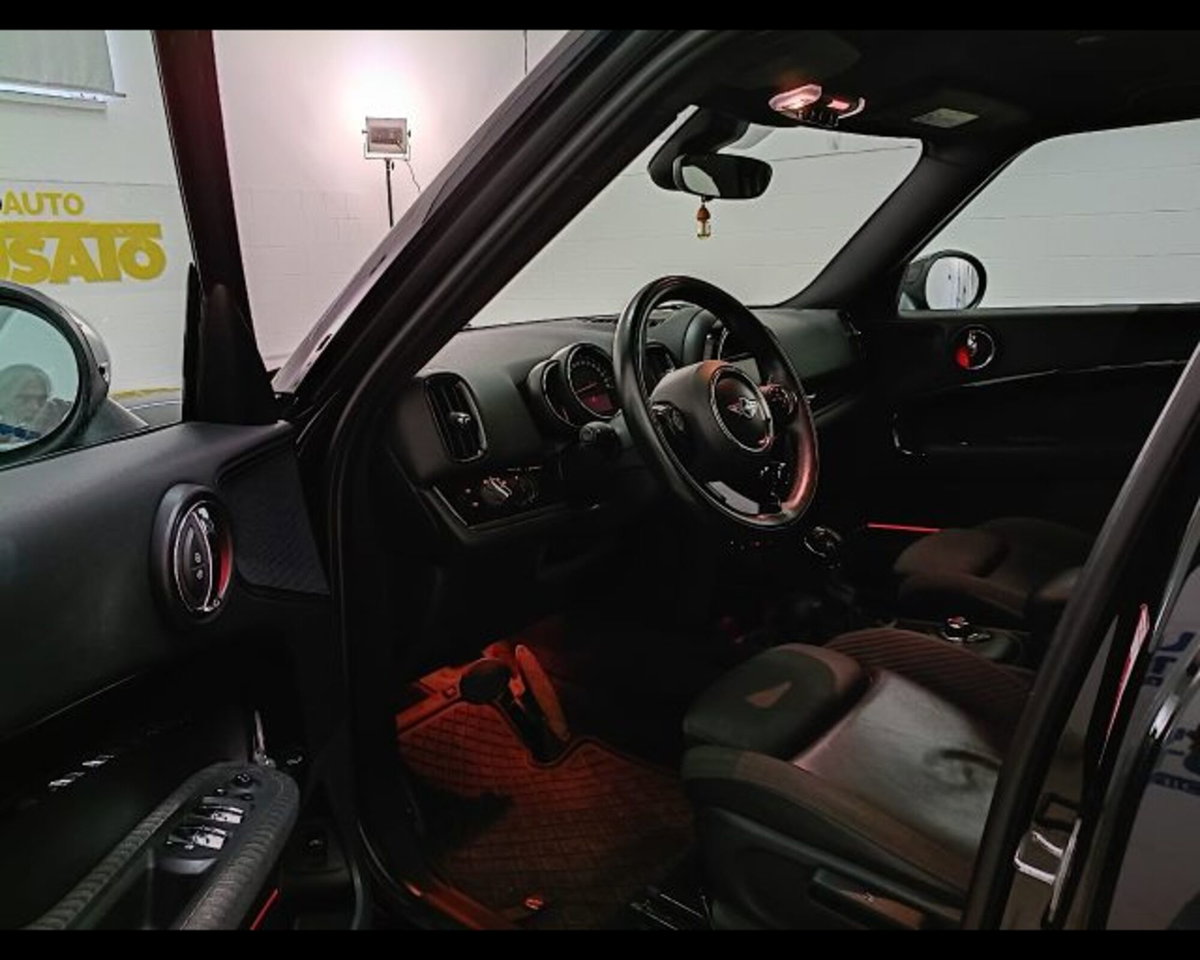 MINI Mini Countryman 2.0 Cooper SD Business Countryman ALL4 (6)