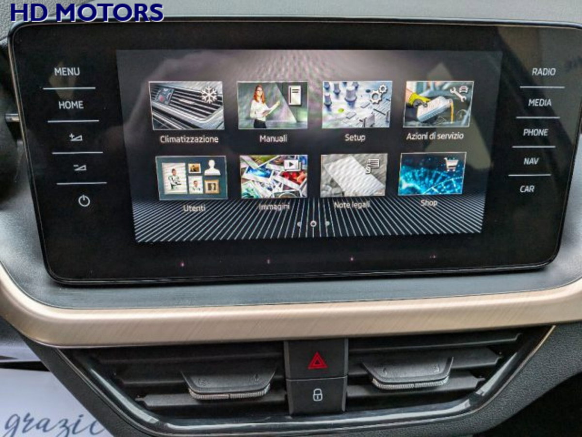 Skoda Kamiq 1.0 TSI 110 CV DSG Style (8)