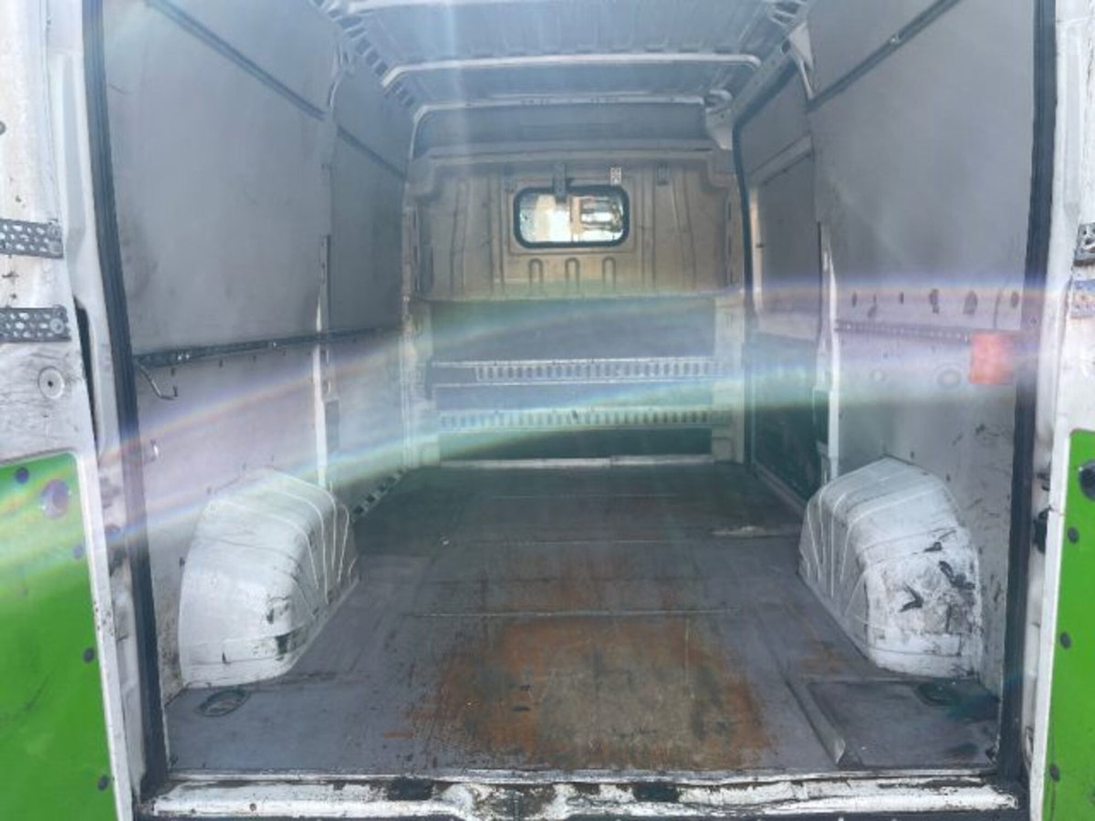 Peugeot Boxer Furgone 333 2.2 HDi/120CV PM-TN Furgone (5)