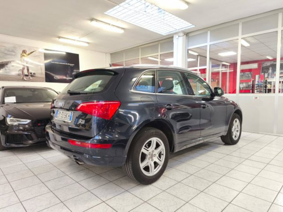 Audi Q5 2.0 TFSI 180 CV quattro (4)