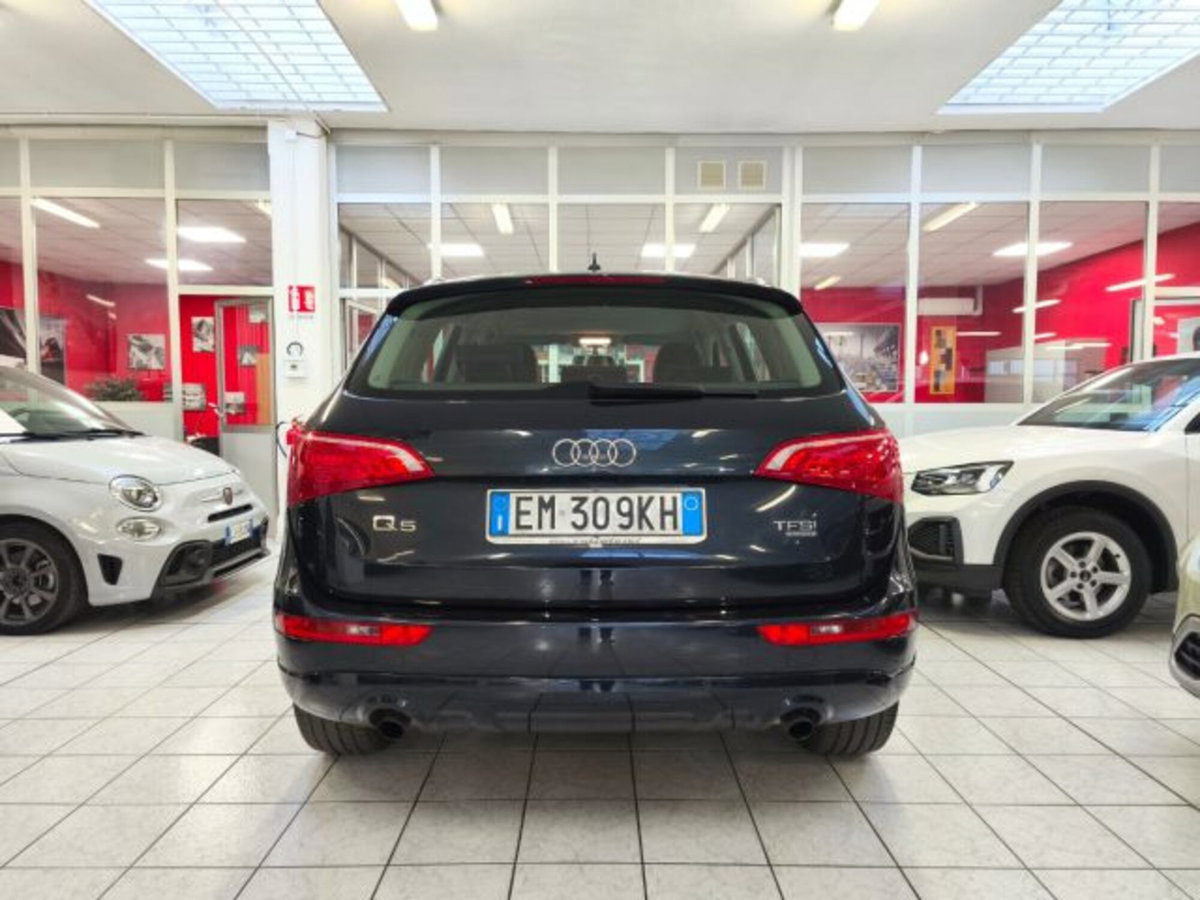 Audi Q5 2.0 TFSI 180 CV quattro (5)