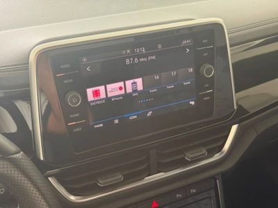 Volkswagen T-Roc 2.0 tdi R-Line 4motion 150cv dsg (13)