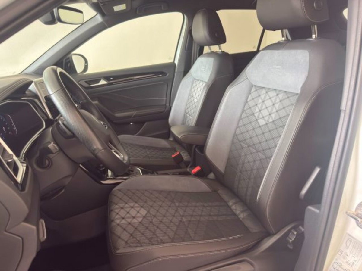 Volkswagen T-Roc 2.0 tdi R-Line 4motion 150cv dsg (18)