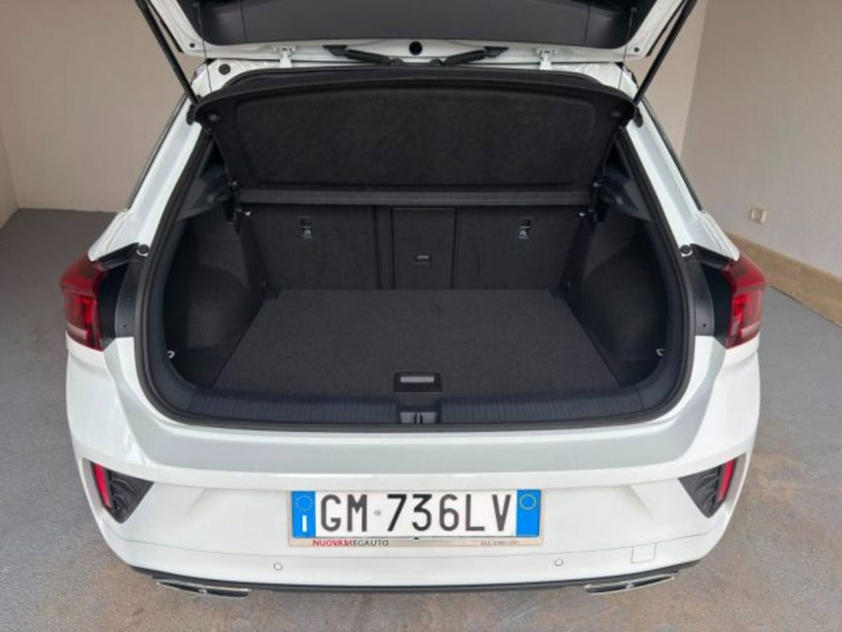 Volkswagen T-Roc 2.0 tdi R-Line 4motion 150cv dsg (8)